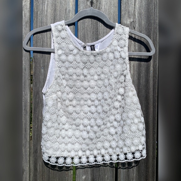 Divided Tops - Divided Crop Tank